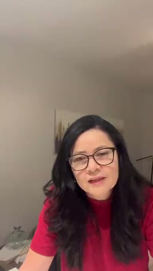 Cliente da SOS Direito mostrando a chegada do envelope da imigração