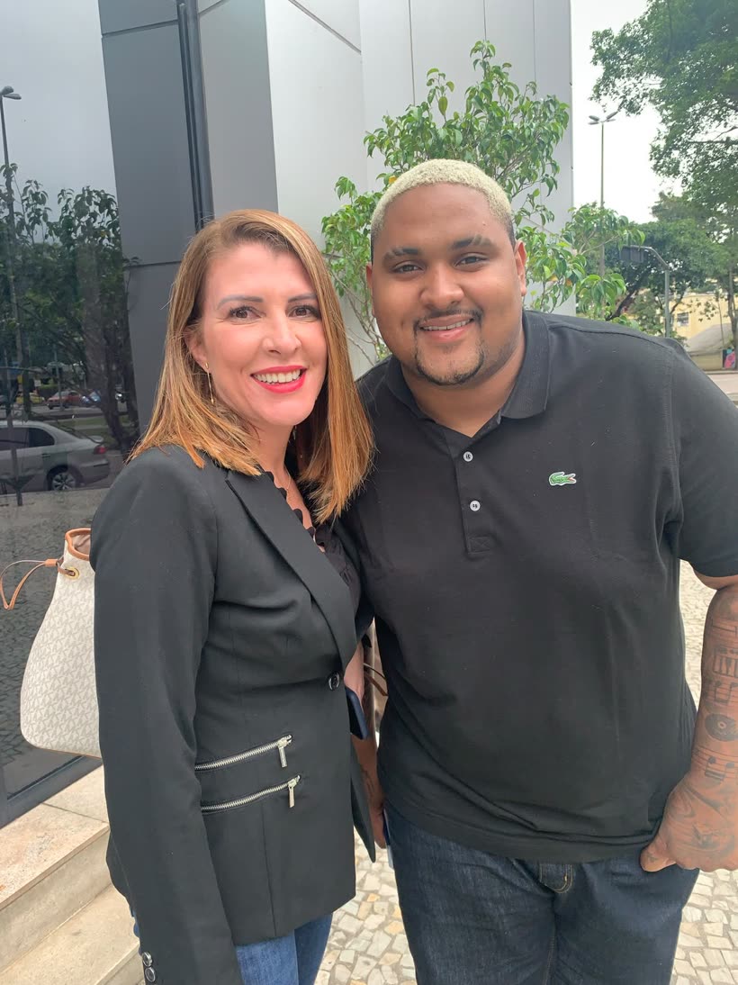Casal cliente da SOS Direito nos Estados Unidos